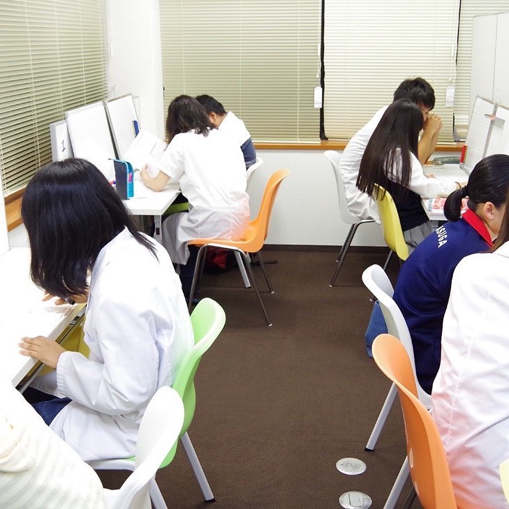 勧学院 のアイキャッチ画像