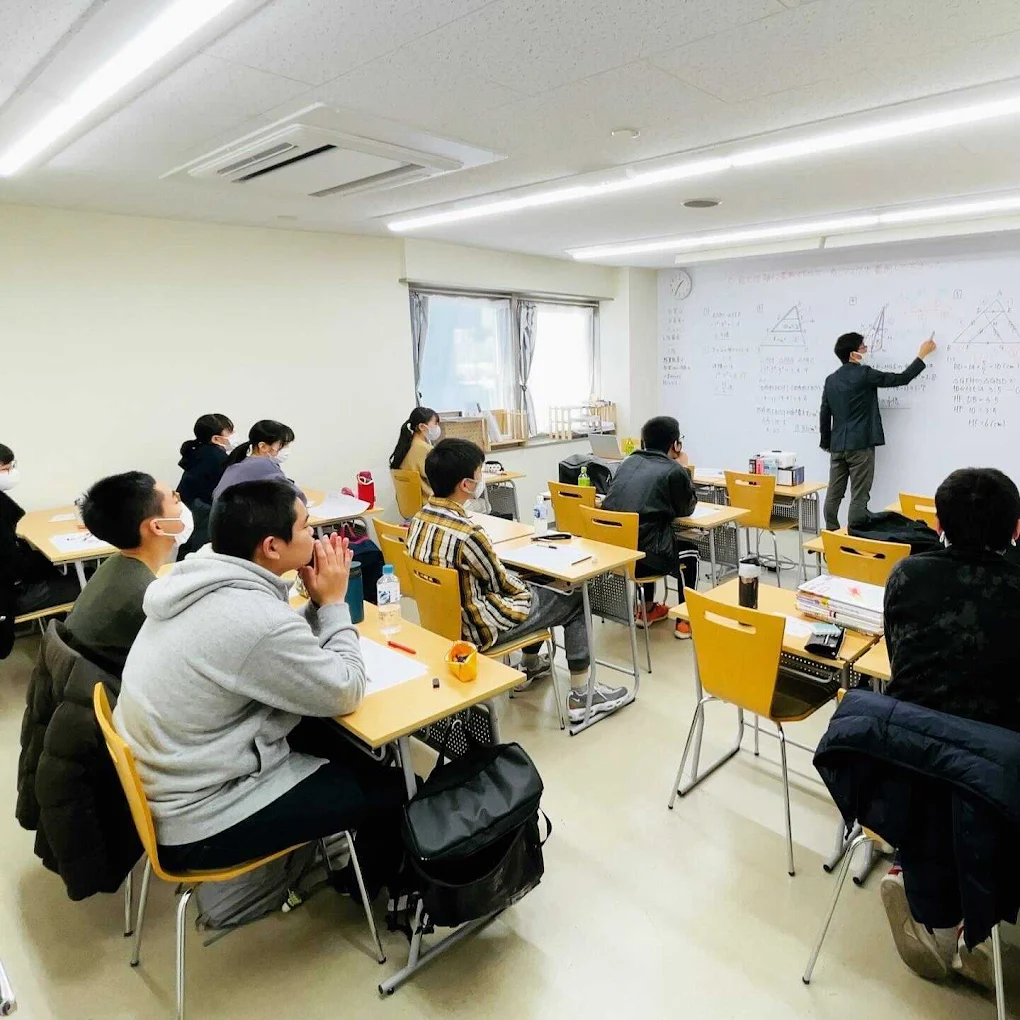 将来展望型学習塾HOP のアイキャッチ画像