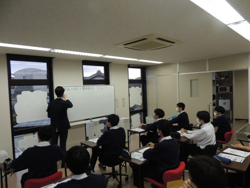 英語専門塾MICASA のアイキャッチ画像