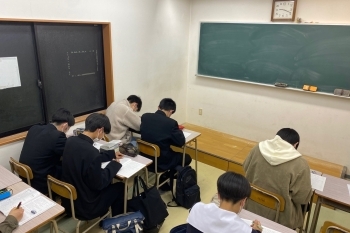 高江誠徳義塾 のアイキャッチ画像