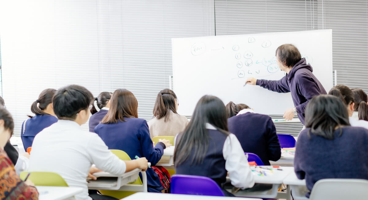 大学受験専門塾ＬＯＯＰ のアイキャッチ画像