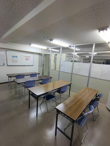 山登塾 本校 の内観画像