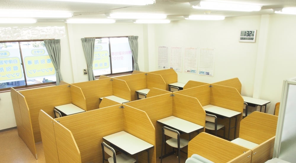 個別指導のあかね学院 本校 の内観画像