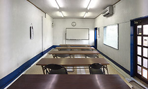 ＩＷＩＳＨ学習塾 本校 の内観画像