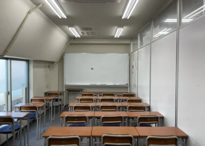 臨海セミナー　ＥＳＣ難関高校受験科　【難関高校受験専門】 学芸大学 の内観画像