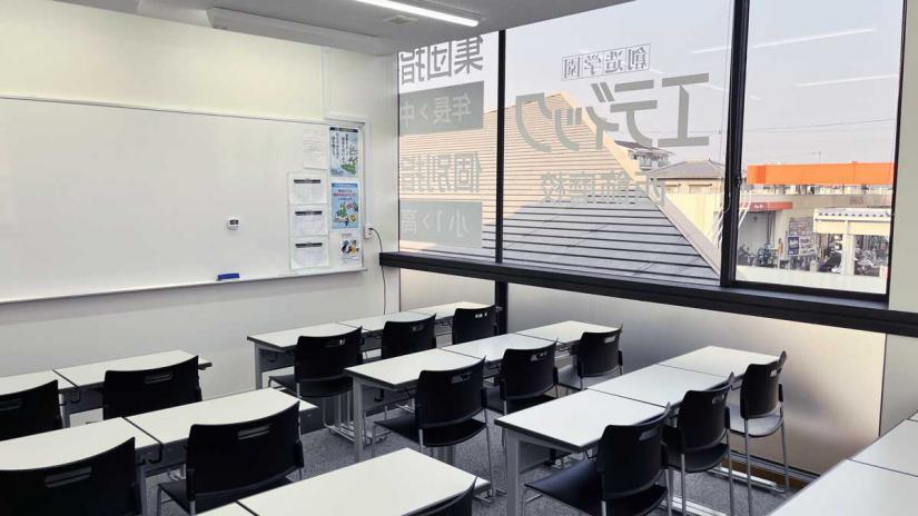 エディック・創造学園 エディック北鈴蘭台校 の内観画像