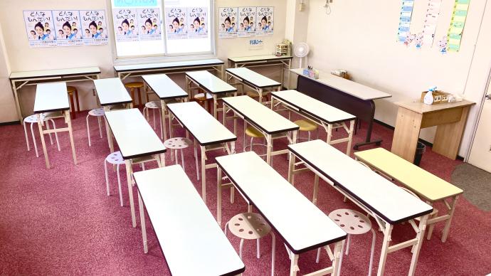 公文式 札苗緑教室 の内観画像
