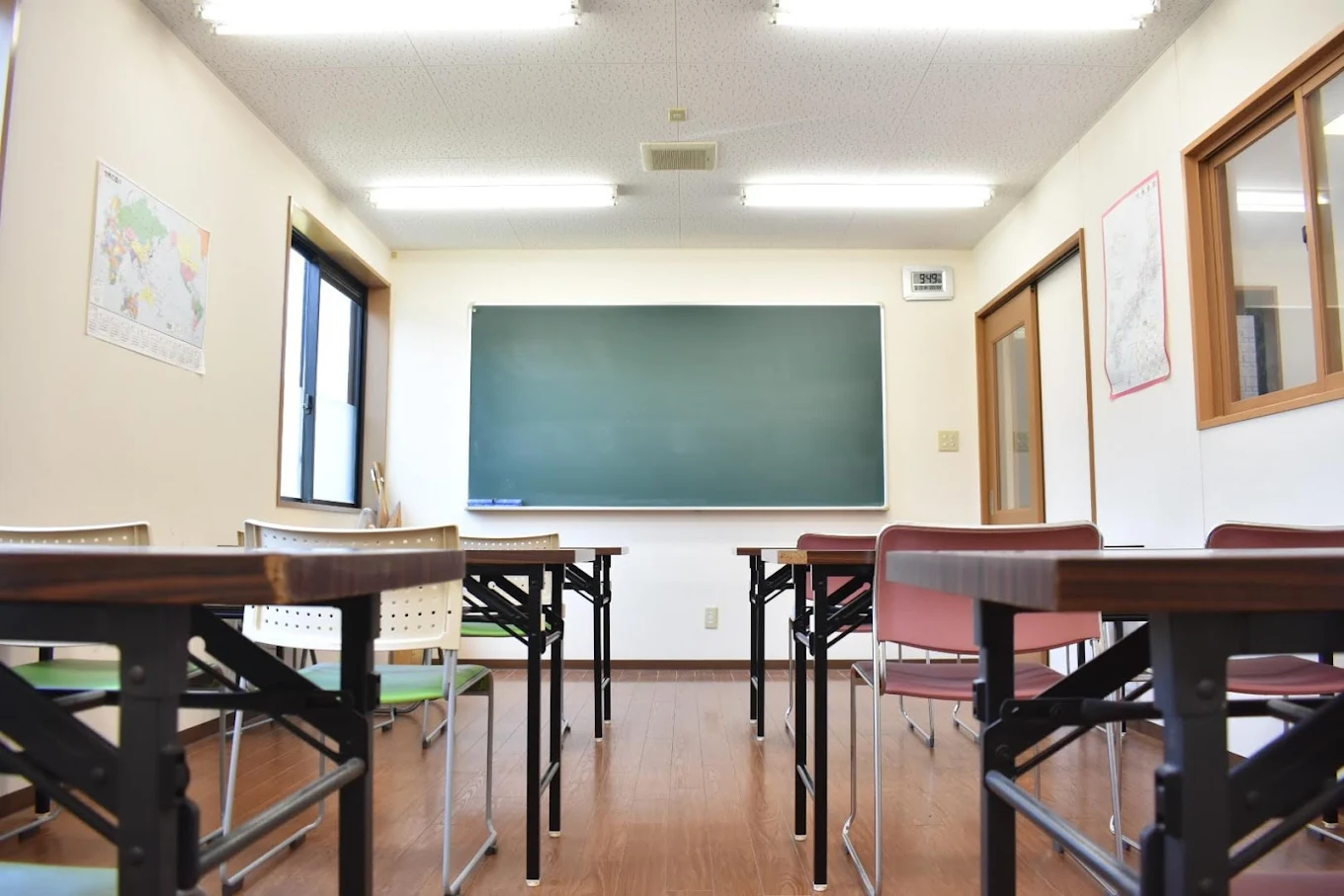 いと勢教育センター 本校 の内観画像