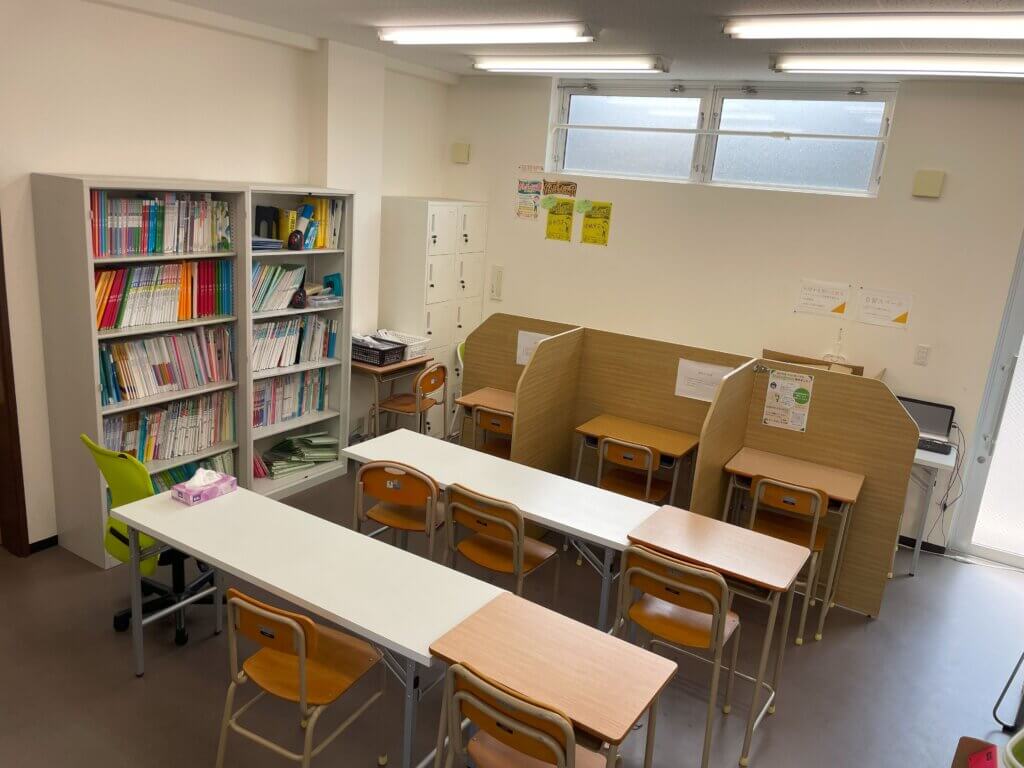 個別指導ＷＡＭ 藤の木校 の内観画像