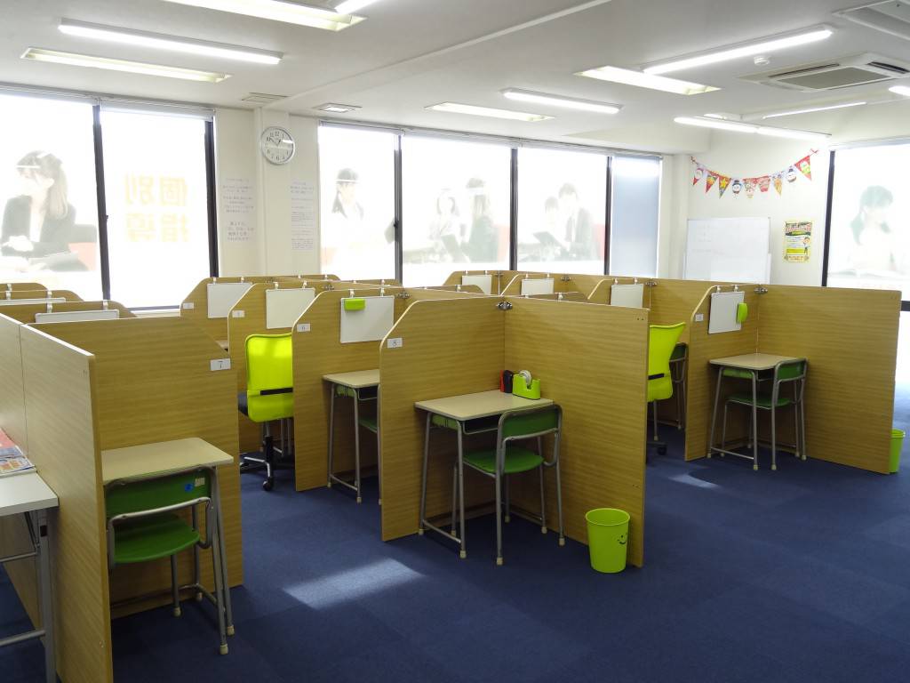 個別指導ＷＡＭ 津田校 の内観画像