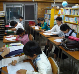 シーズ発見塾 本校 の内観画像