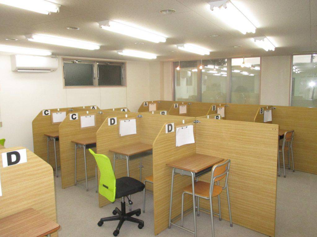 個別指導ＷＡＭ 柳島校 の内観画像