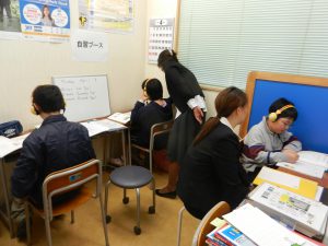 フォーシーズンズ進学学院 本校 の内観画像