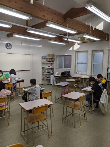 高尾みどり館 本校 の内観画像
