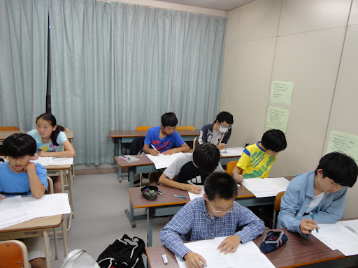 ユーリカゼミナール 上永谷校・小中部 の内観画像