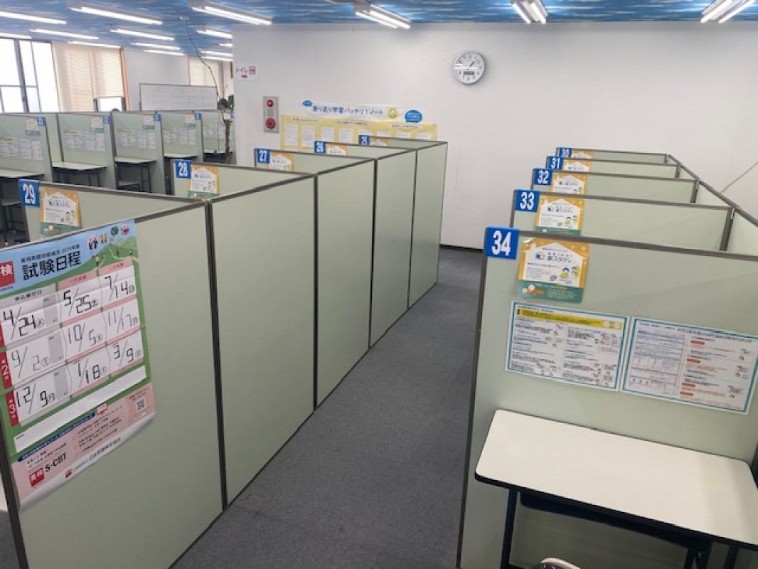 個別指導の明光義塾 唐津教室 の内観画像
