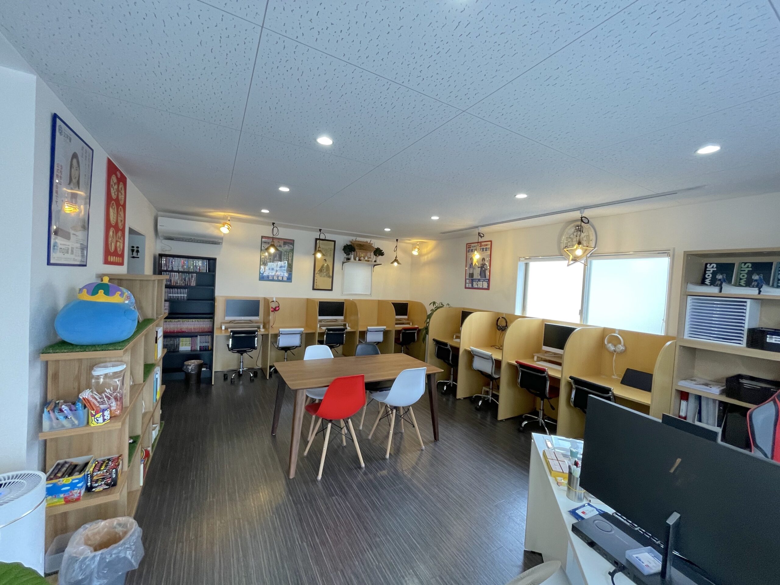 完全個別 松陰塾 岐南校 の内観画像