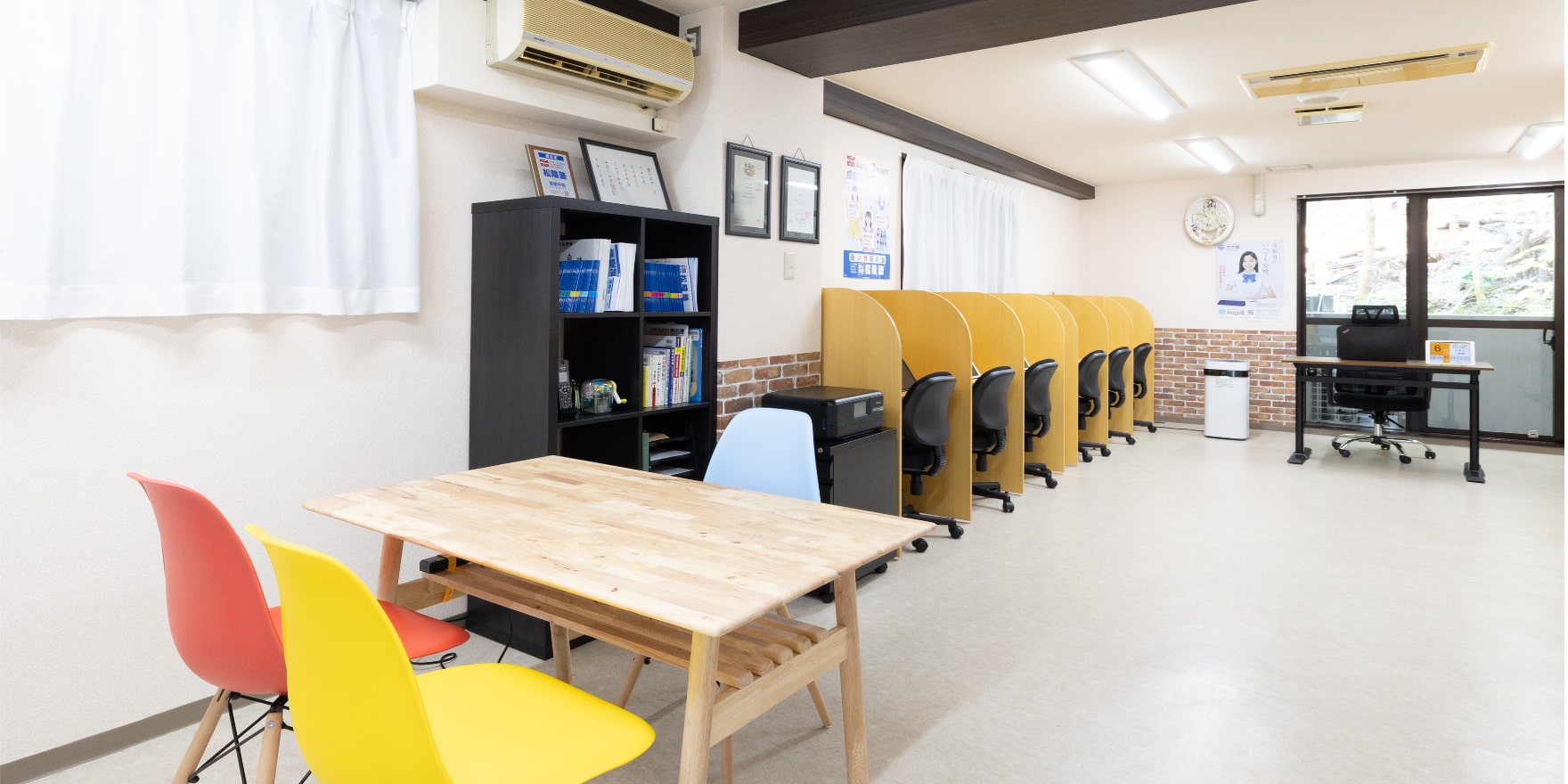 完全個別 松陰塾 宮前平校 の内観画像