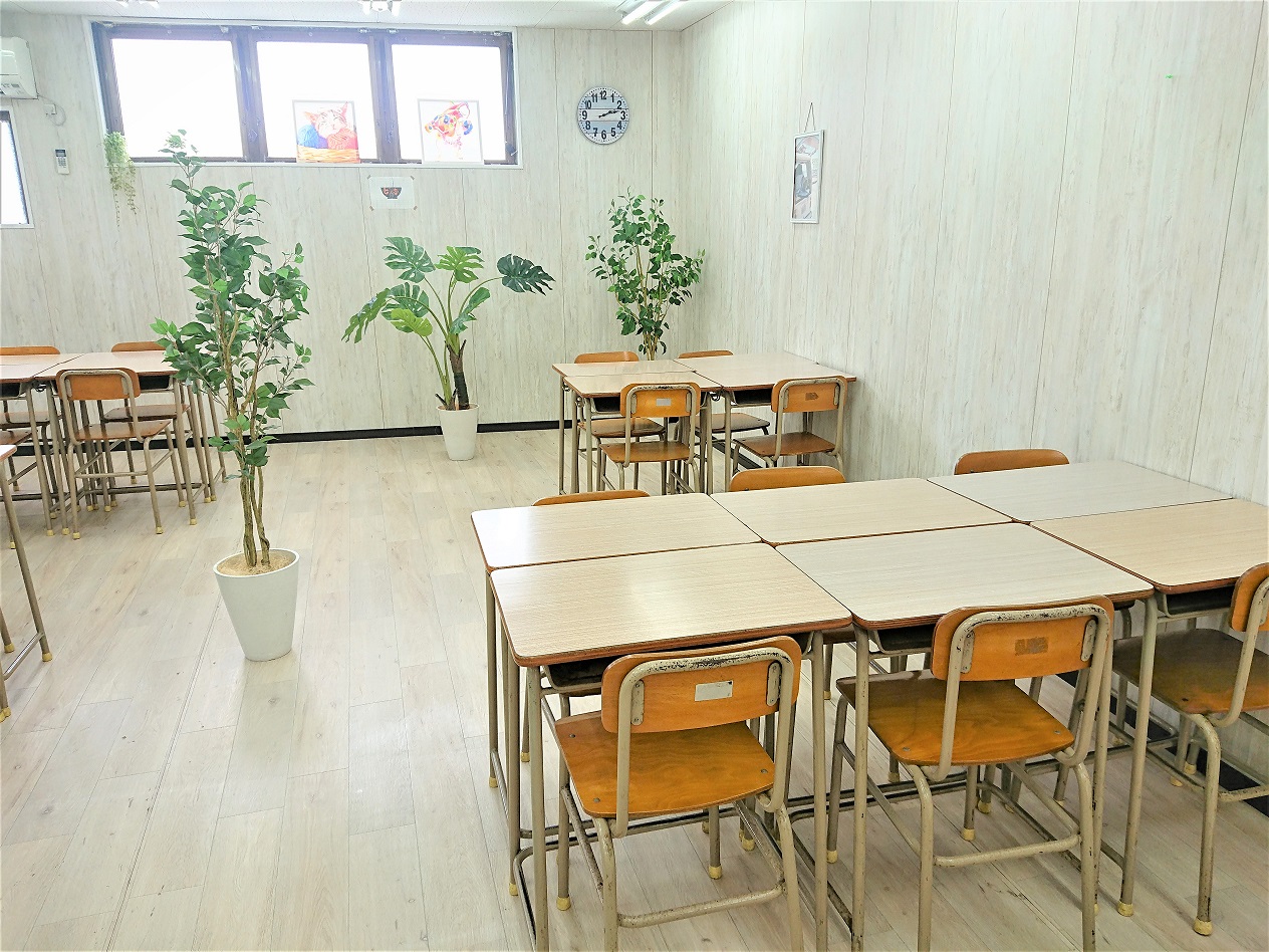 ワールド進学予備校 本校 の内観画像