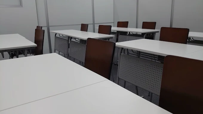 進学塾ラルバ 上本郷校 の内観画像