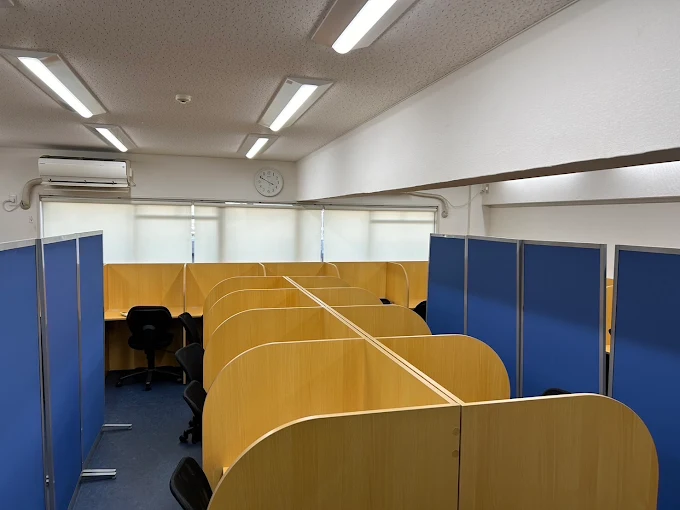 ブラウンＰＬＵＳ 本校 の内観画像