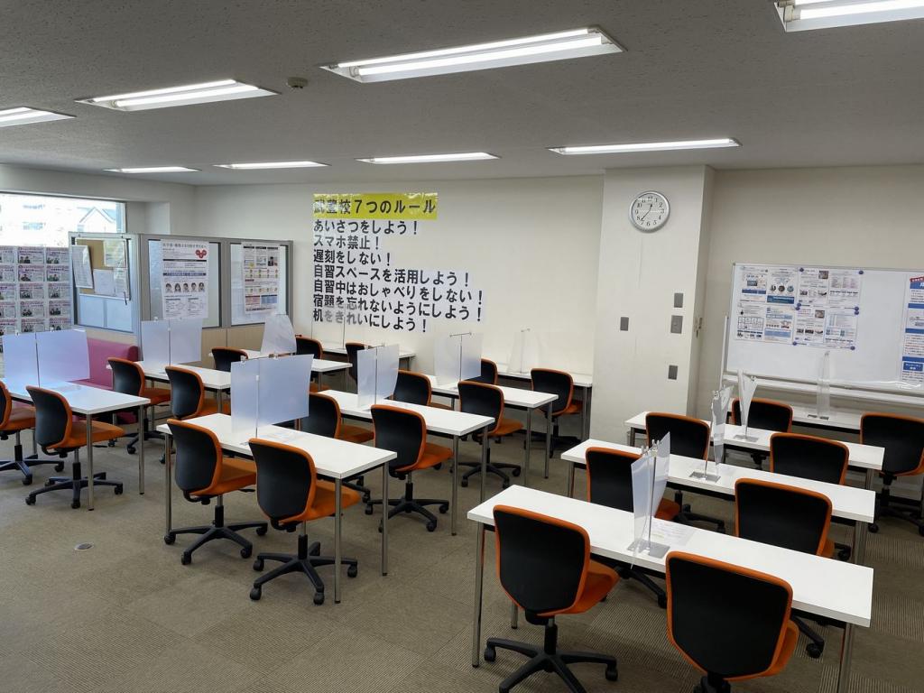 大学受験予備校のトライ 武豊校 の内観画像