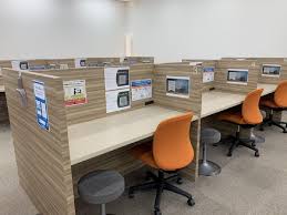 大学受験予備校のトライ 新都心あっぷるタウン校 の内観画像