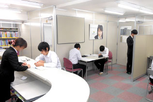 松本ゼミナール 信大前教室 の内観画像