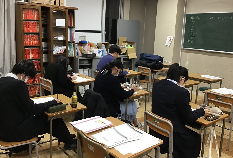 弘友私塾 鷹匠本校 の内観画像