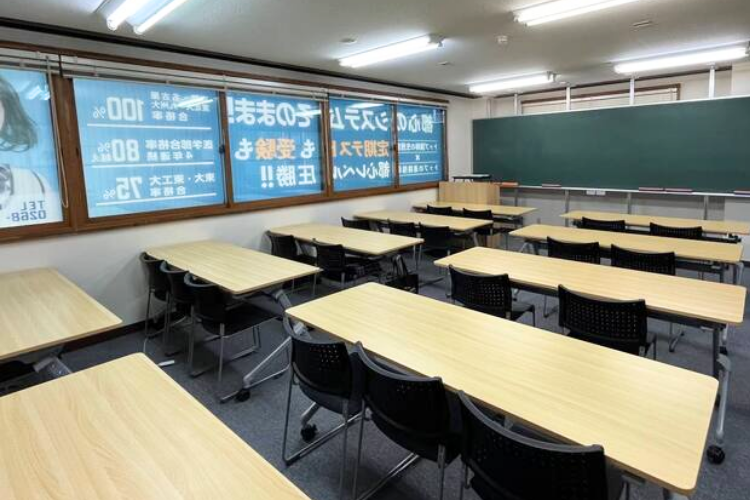 厚胤塾 新宿ミライナタワー教室 の内観画像