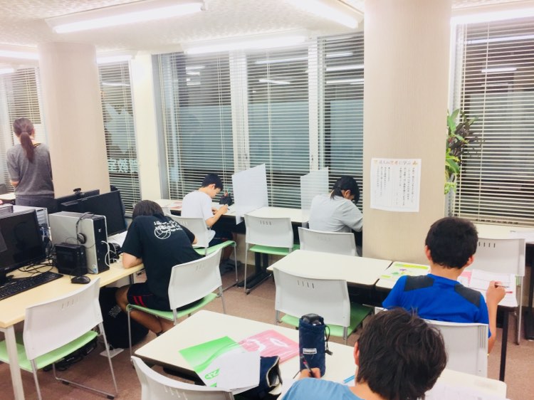 志祐舎 戸賀教室 の内観画像