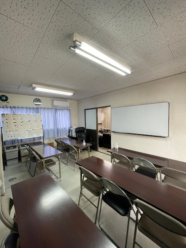 初富理数学院 本校 の内観画像