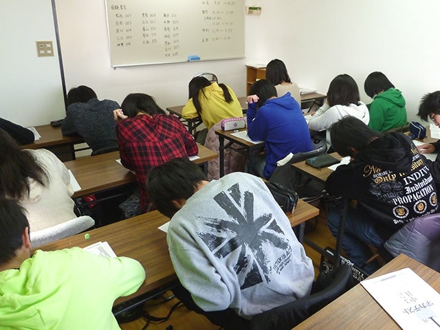 新志社ゼミ 本校 の内観画像
