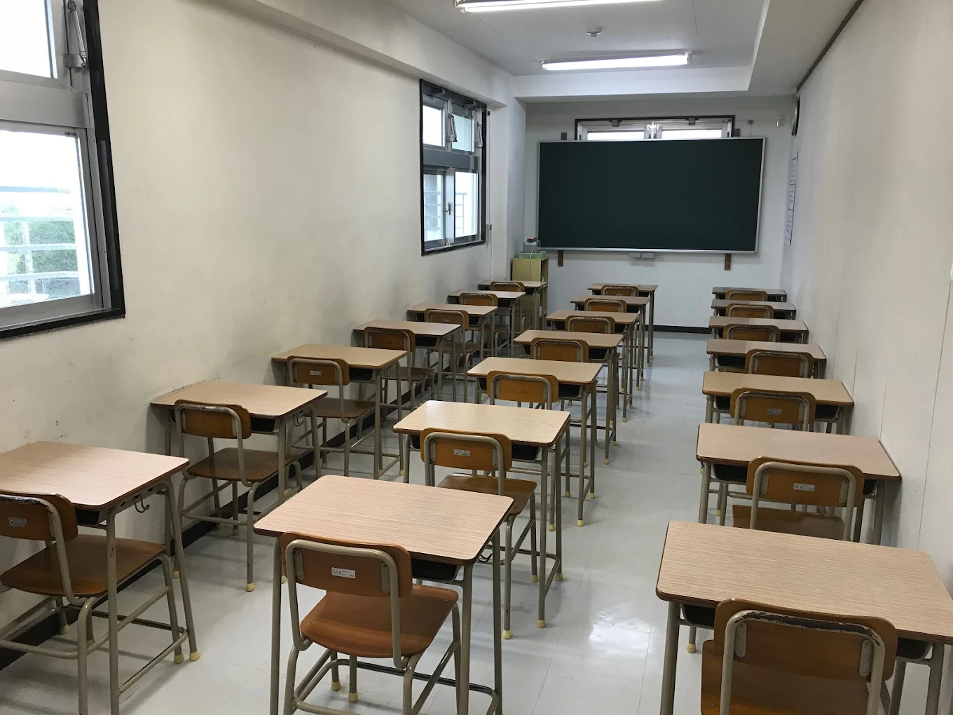 進学塾Ｐｅａｃｅ 本校 の内観画像