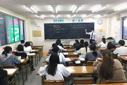 マイティー進学院　中学部 のアイキャッチ画像