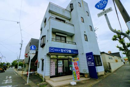 ネオスクール のアイキャッチ画像