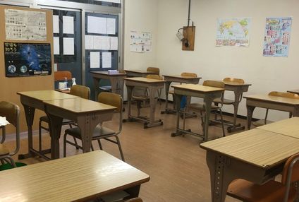 東京外語義塾 のアイキャッチ画像