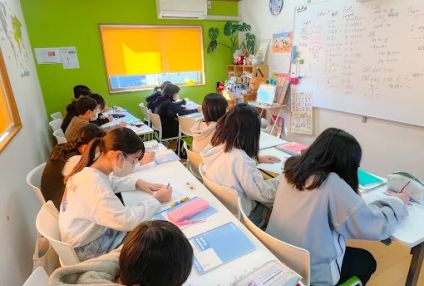 ハルスキッズイングリッシュ のアイキャッチ画像