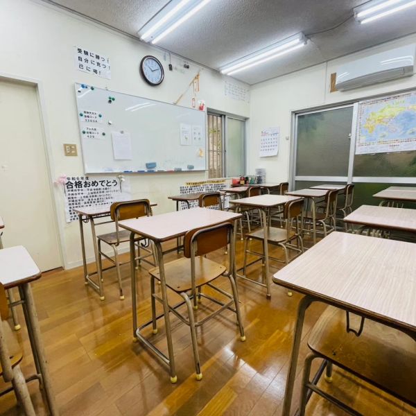 数学算数指導・仲村数学塾 本校 の内観画像