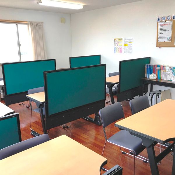 誠泉塾 玉島本校 の内観画像