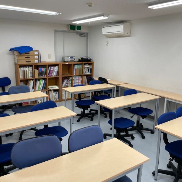 創栄学園立場スクール 本校 の内観画像