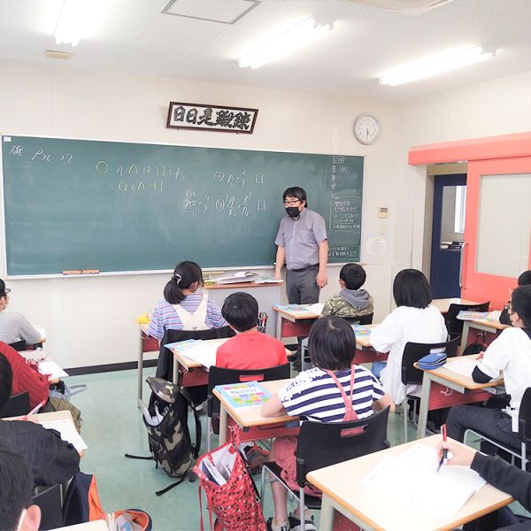 昴 浮城校 の内観画像