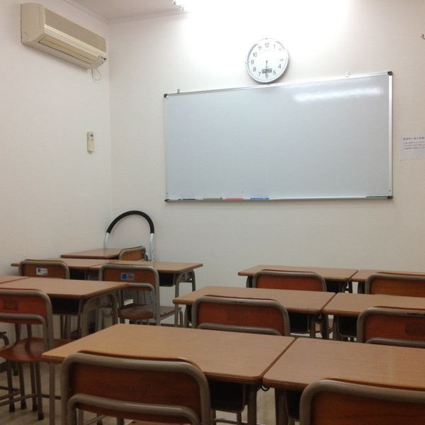 萌学舎 本校 の内観画像