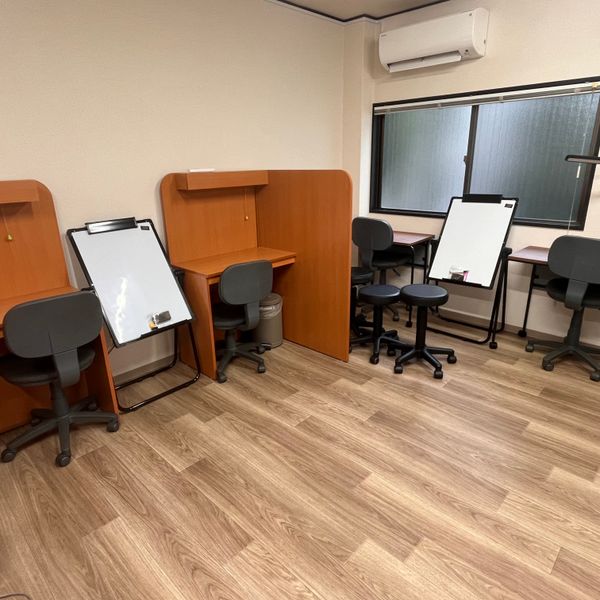 ＥＣＣの個別指導塾ベストワン 武庫之荘郵便局となり校 の内観画像