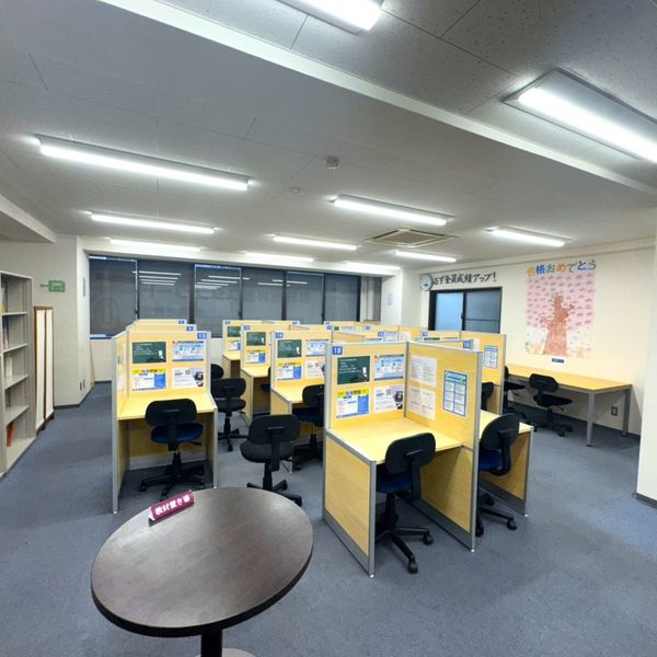 個別指導塾スタンダード 東岡崎教室 の内観画像