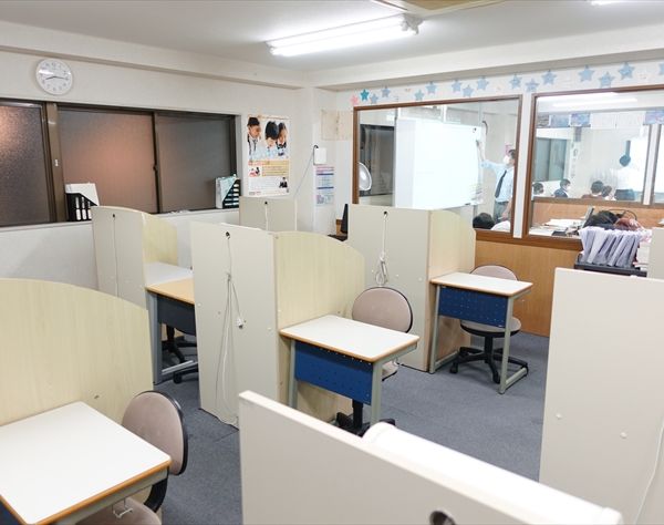 俊英館フレックス 新所沢校 の内観画像