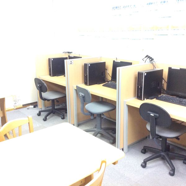 俊英館フレックス 狭山ヶ丘校 の内観画像