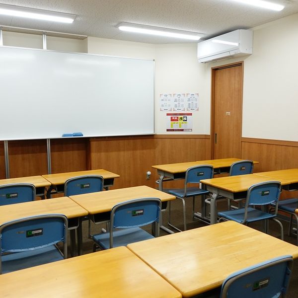 俊英館フレックス 千葉中央校 の内観画像