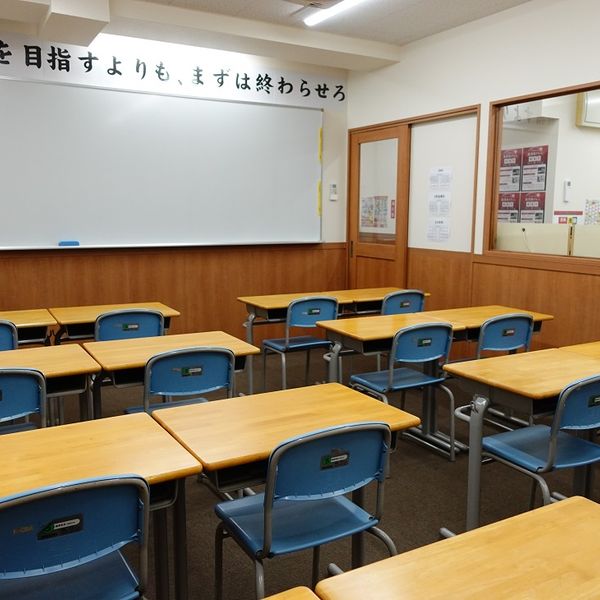 俊英館フレックス 千葉中央校 の内観画像