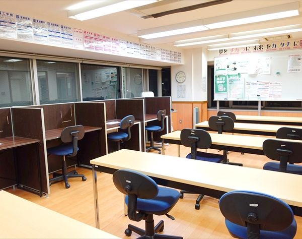 俊英館フレックス 小平校 の内観画像